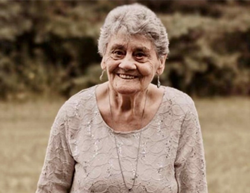 Obituario de Margaret Betsy Golden