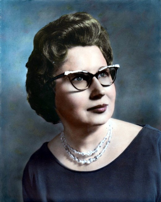 Obituary of Vivian Eugenia Rhoads