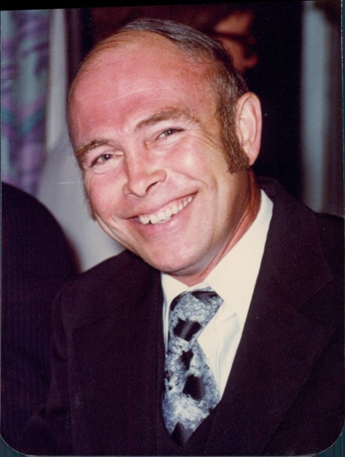 Obituary of Ray E. Knight