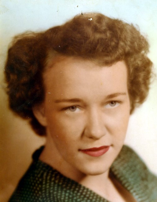 Obituary of Evelyn Bernice Briggs