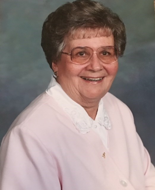 Obituary of Maxine Florence Shaw
