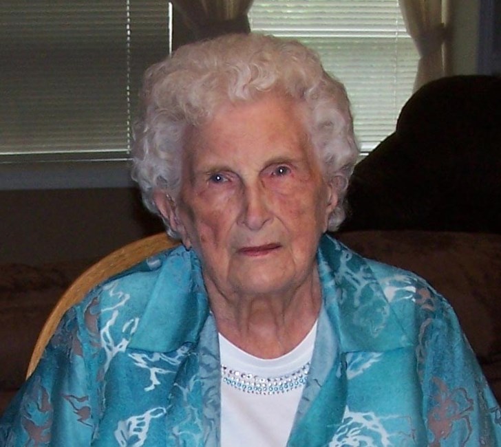 Obituary of Mrs. June Vivian Carlson