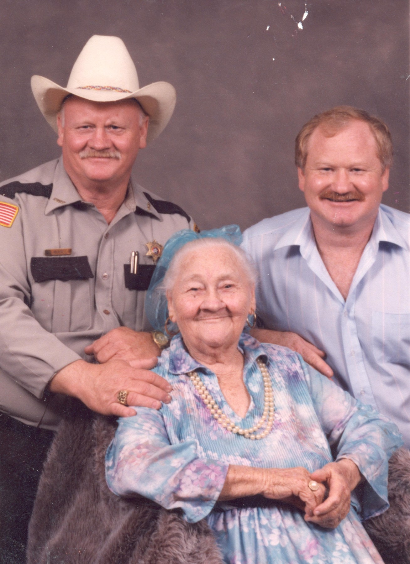 Obituario de Clarence Edward Rose