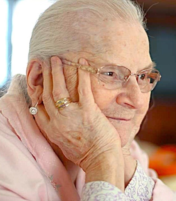 Obituary of Eunice E. Mead