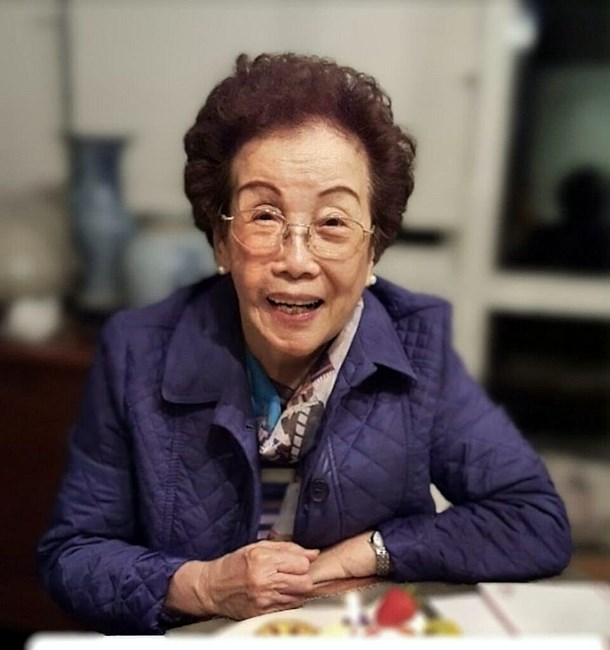 Obituary of Vivian Hsiao Wen Ling