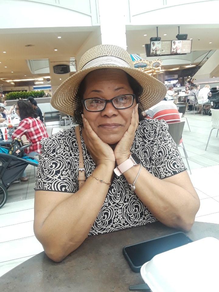 Obituary of Rosanna E. de la Cruz Perdomo