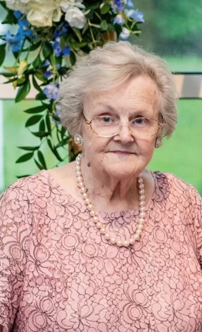 Obituary of Lois Dixon Thompson