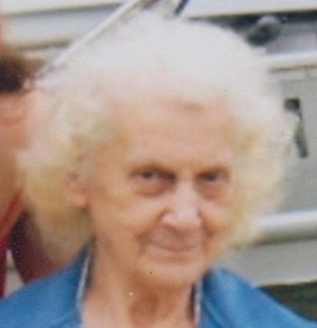 Obituario de Josephine Mary Hervol Fee