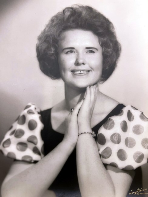 Obituary of Pauline Lout