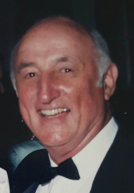 Obituario de William Oliver Belmondo