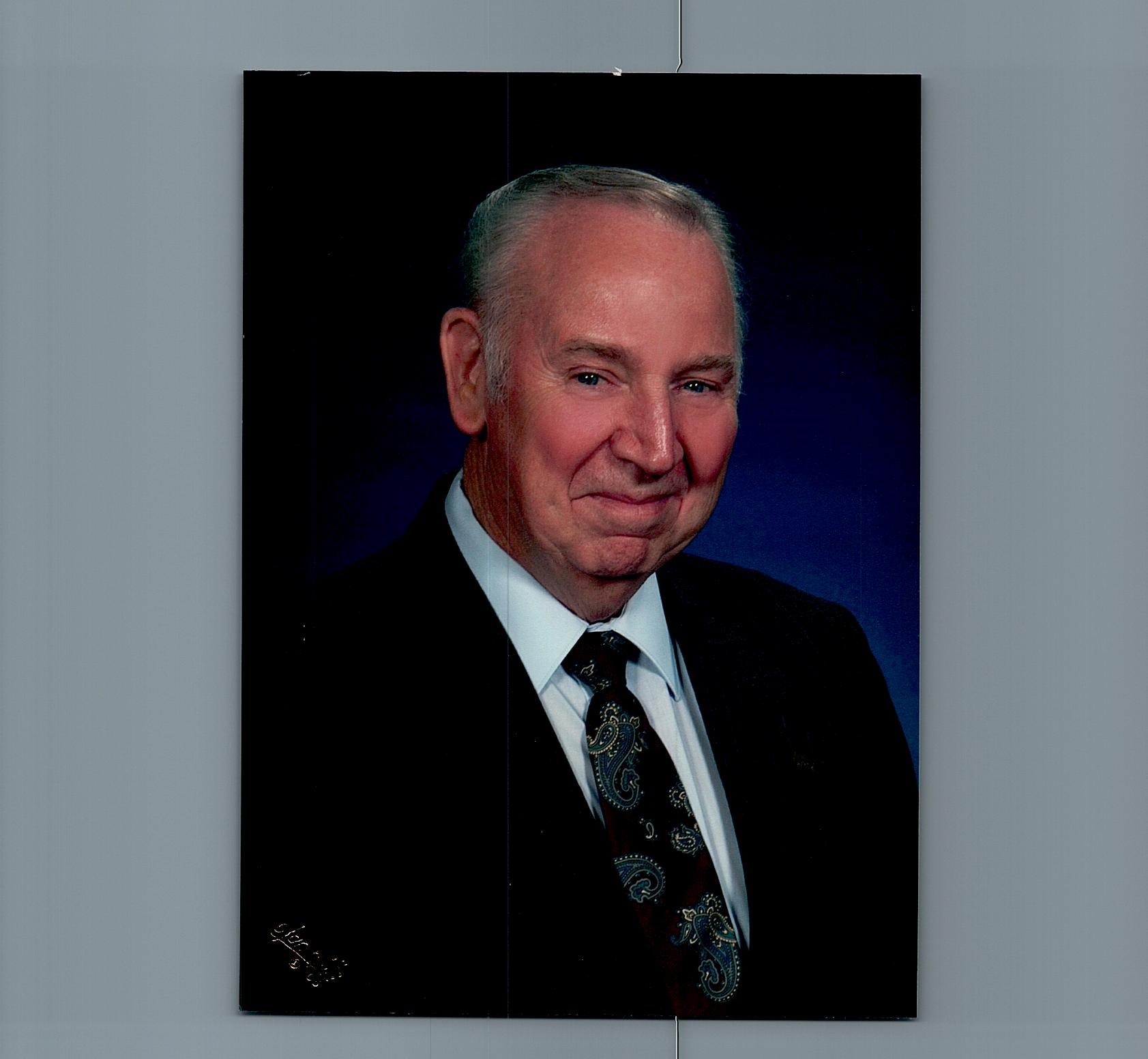 Obituario de Cecil Edwin Frazier