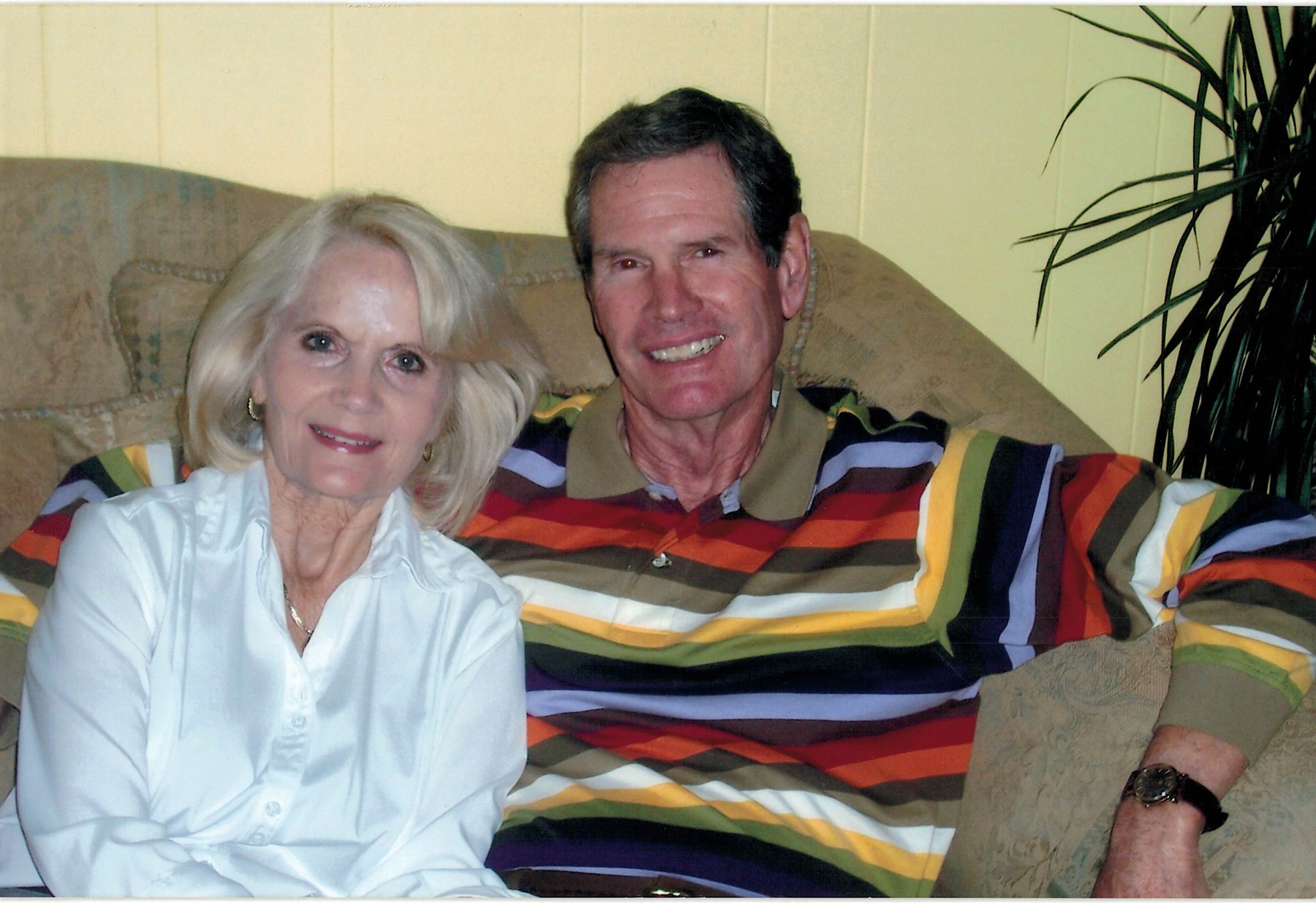 Obituary of Mae B Condra