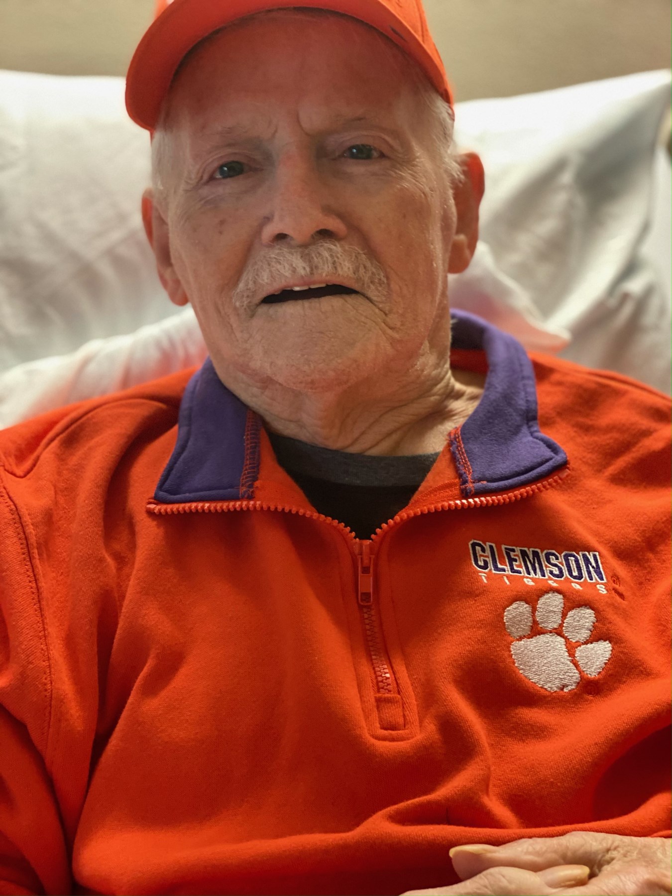 Obituary of Buddy Osborne Tipton