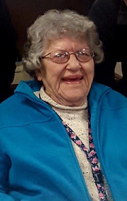Obituary of Helen N. Strilchuk (nee Krawec)