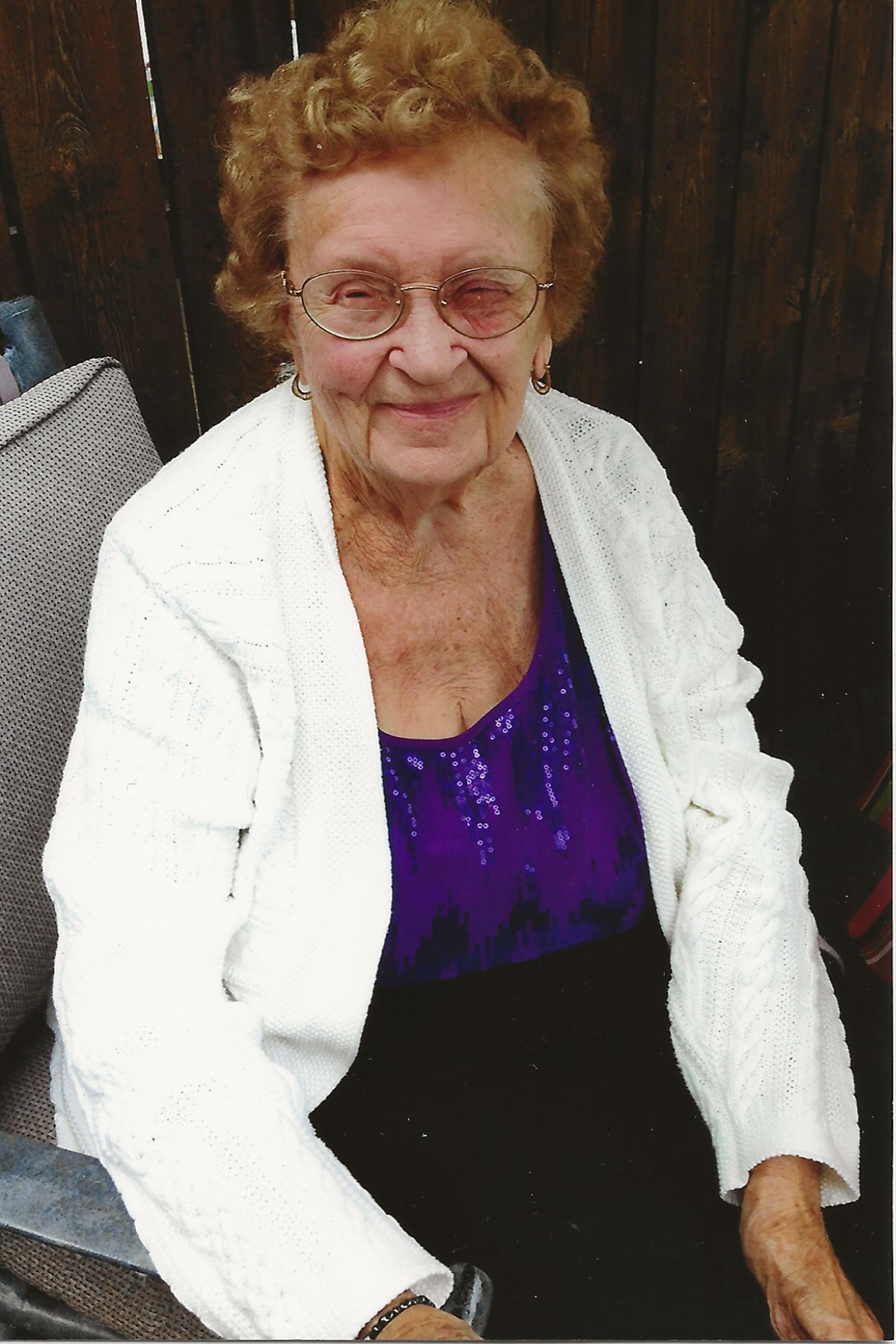 Obituary of Helen Liker