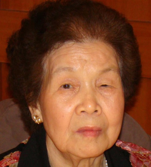 Obituary of Ms. Han Chung