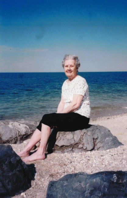 Obituary of Yvonne L. Clarke