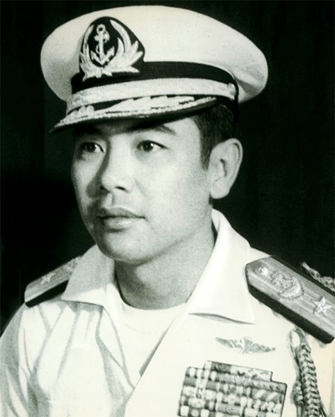 Avis de décès de Rear Admiral Thoai Hovanky