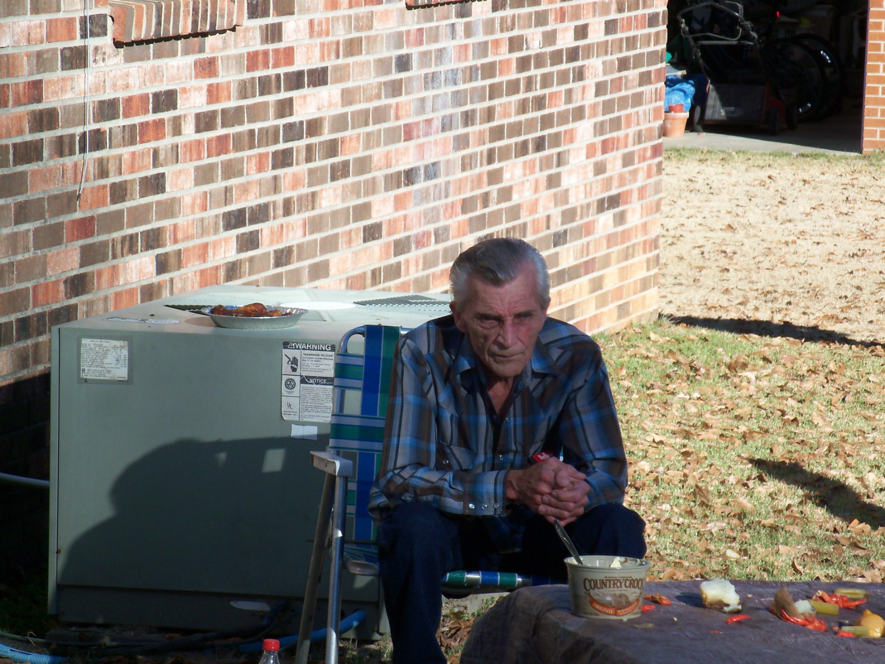 Obituario de James Otis Bond