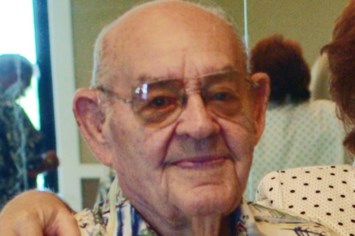 Obituary of Robert D Walts