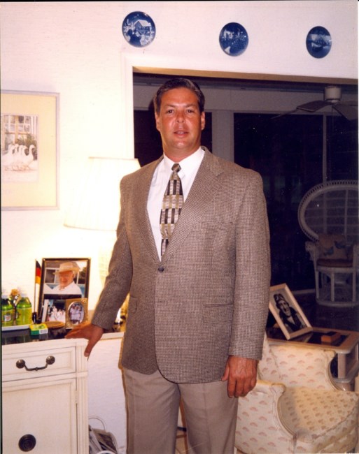 Obituary of Dwight Scholl