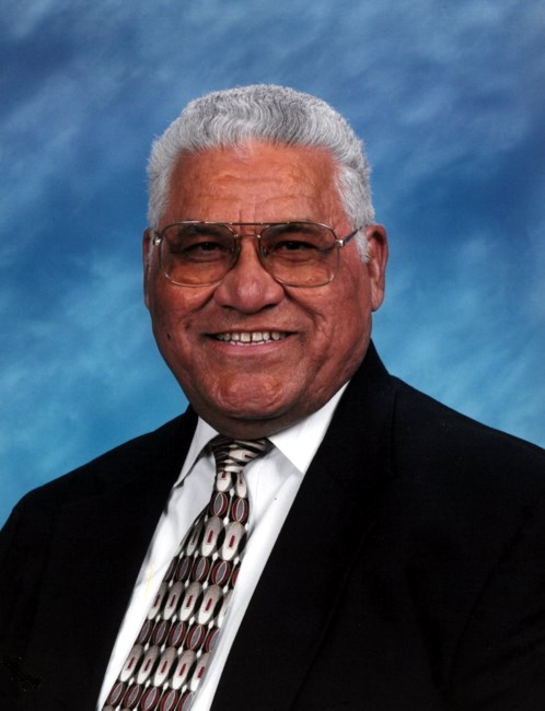 Obituary of Roberto G. Luna