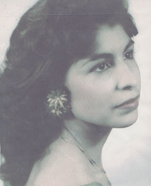Obituario de Luisa Flores Palacios