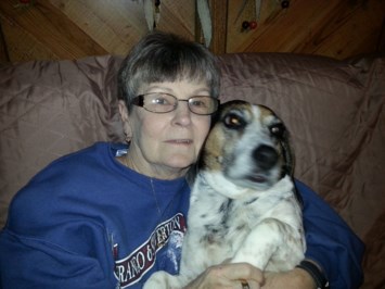 Obituario de Claudia Lou Hall