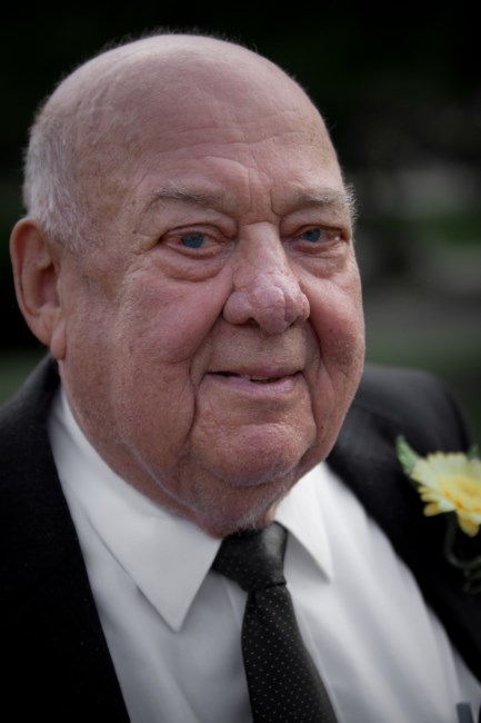 Obituario de James M. Greer