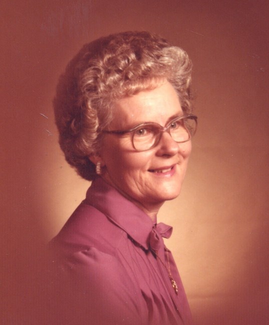 Obituary of Lucille Alma Helmke Galm