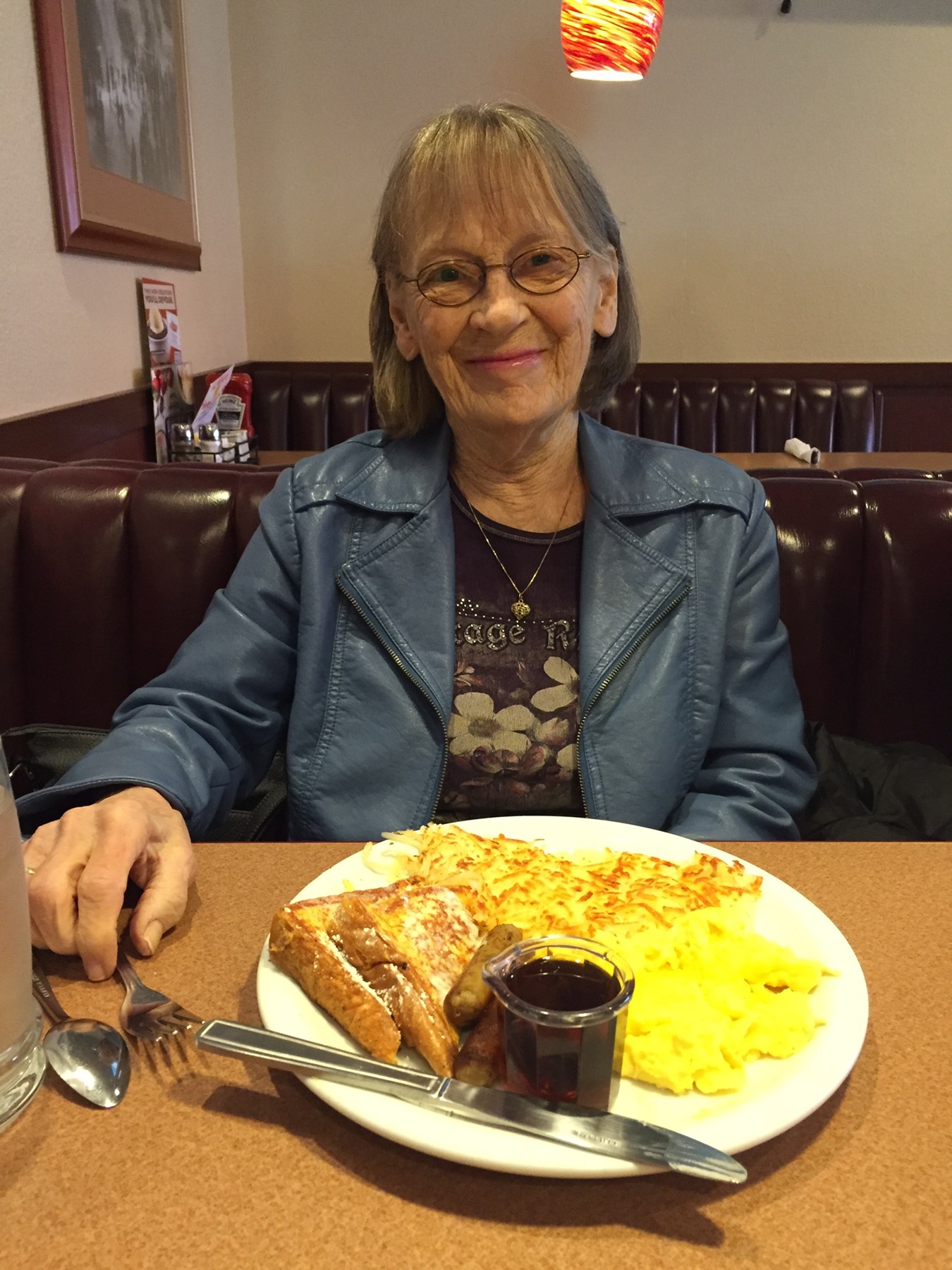 Obituary of Jeanette Esther Redlich