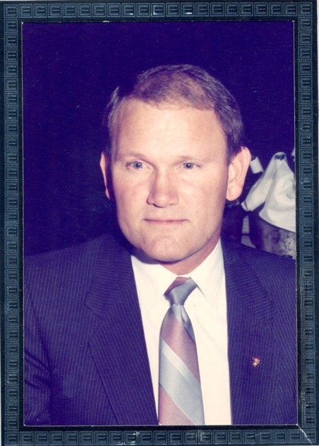 Obituary of Roy D Nichols