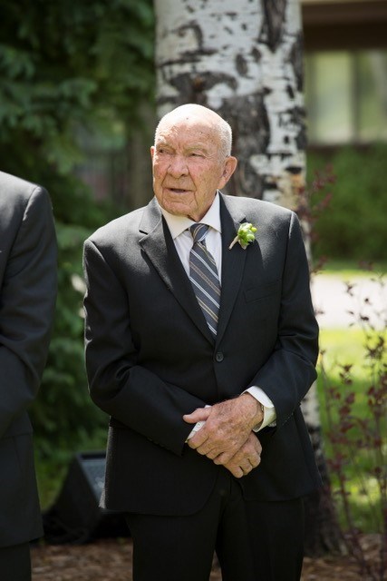 Obituary of Victor N Sundquist