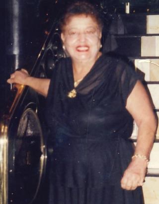 Obituary of Gloria Cruz Crespo