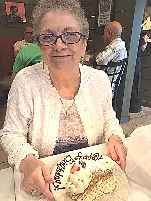 Obituario de Jane T. Pinos