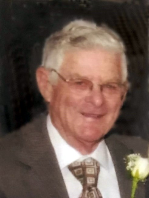 Obituario de Charles W. Ennis