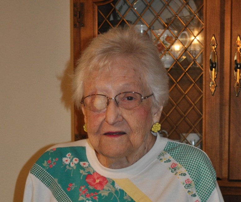 Obituary of Dorothy Leah Mc Spadden Savage