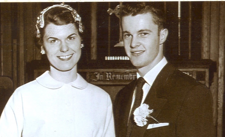 Obituary of Helen Inez (Alexander) Lawrence