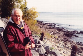 Obituary of Mr Leonard William Sims Sr