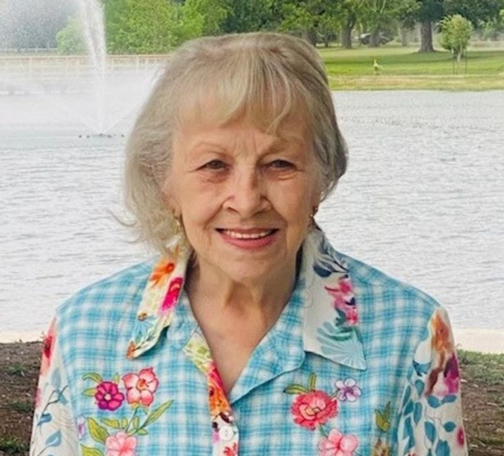 Obituary of Carol Suzanna Wrobleski Walker