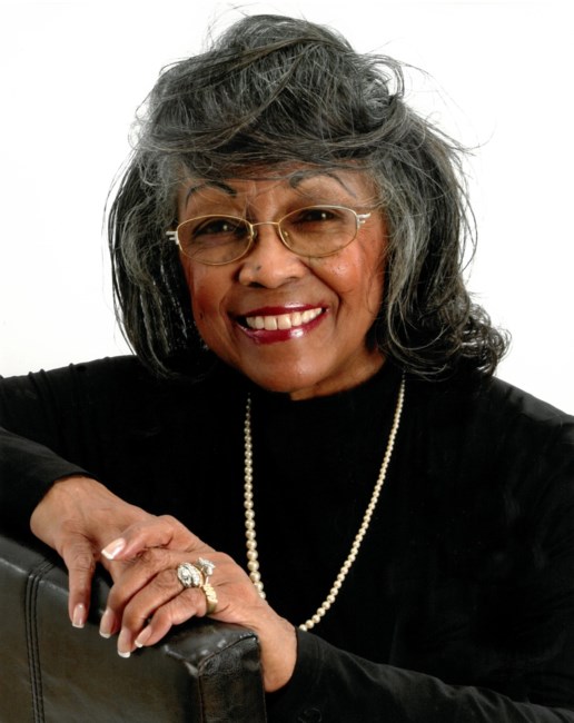 Obituary of Lois E. Bolden