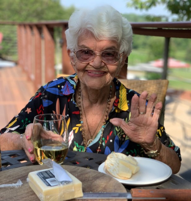 Obituario de María Teresa Burgos Rivera
