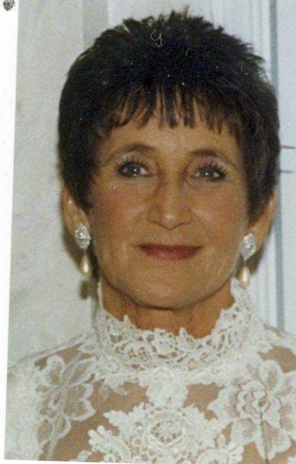 Obituary of Edna Earle Roark Savage