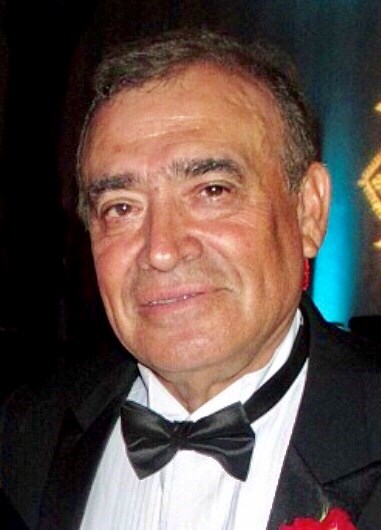 Obituary of Alberto V. Vazquez