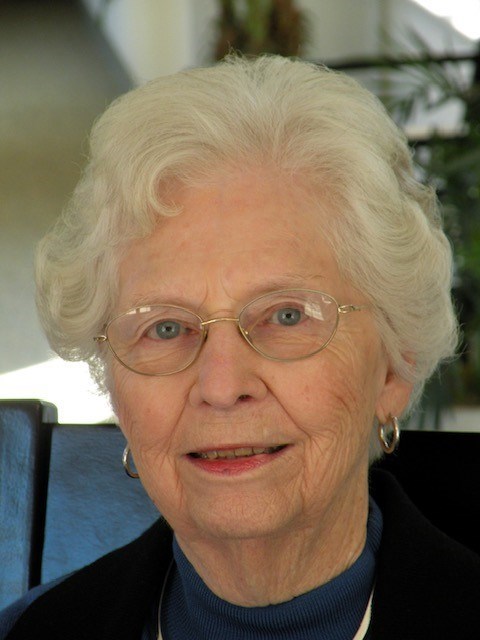 Obituary of Betty Whitcomb Bunker