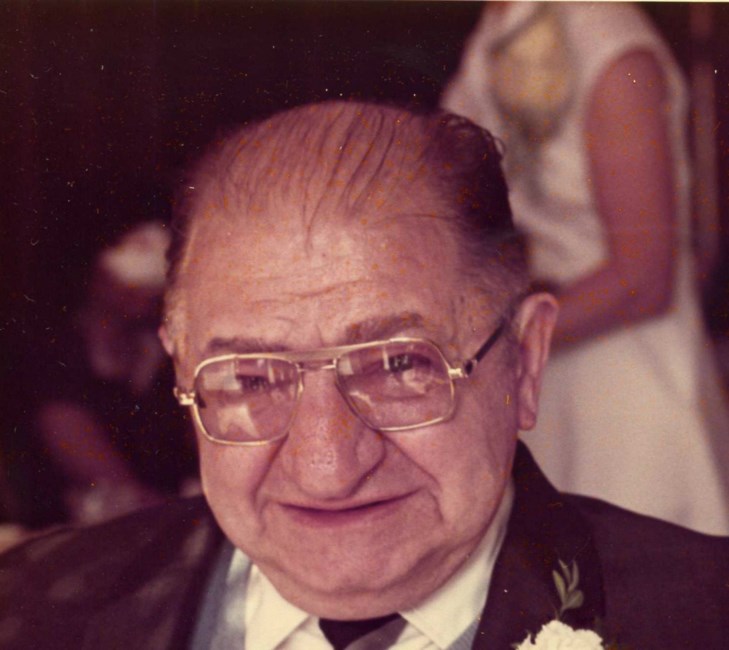Obituario de Vincent J. Gualtieri