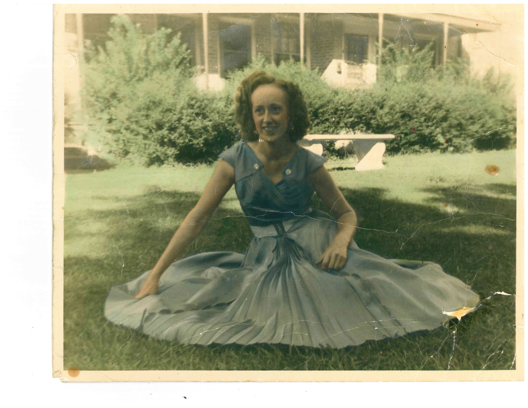 Obituary of Mrs. Louise M. Lohr Hymel