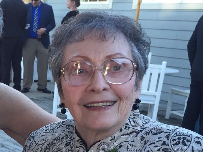 Obituary of Marilyn deMayo