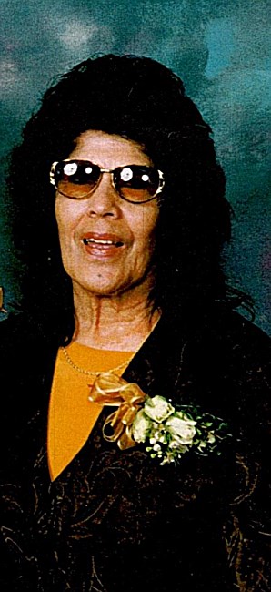 Obituary of Della Villalobos