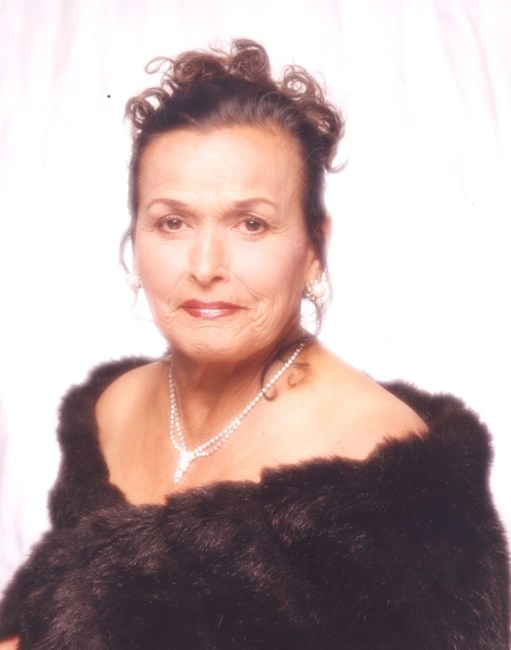 Obituary of Miriam Haydee Flores
